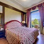 Hotel Simplon 4*