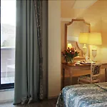 Hotel Simplon 4*