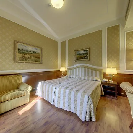 シンプロン 4* バヴェーノ