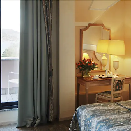 Hotel Simplon 4*