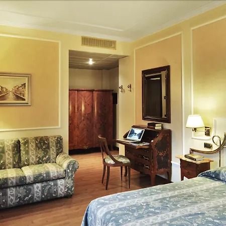 Hotel Simplon 4*